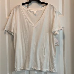 NWT Bp White T-shirt